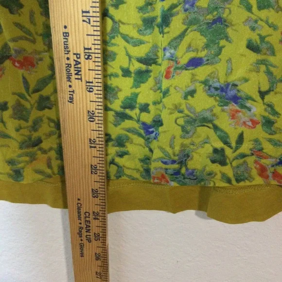 Hi-Line Floral Print Top Olive Green Short Sleeve Casual Top Size S (299) - Picture 7 of 10